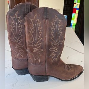 Ariat Heritage R Toe Western Boot